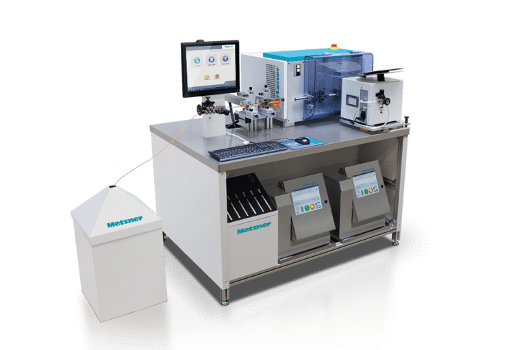 Automatic machine for the panel building